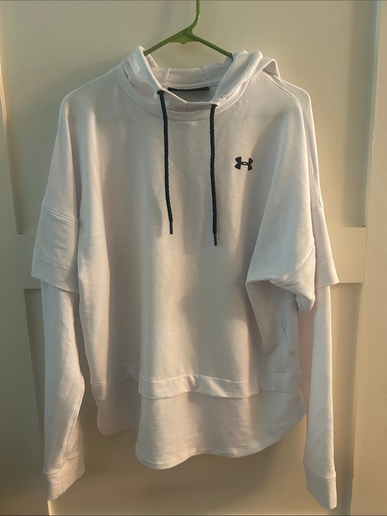 Under Armour Tops - Under Armour White Hooded Women's Pullover with Black Drawcords